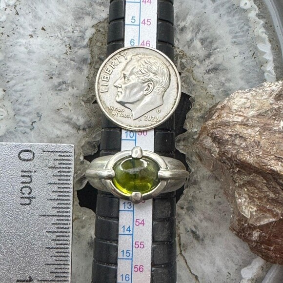 Carolyn Pollack Sterling Oval Horizontal Peridot Decorated Shank Ring For Women - Picture 9 of 10